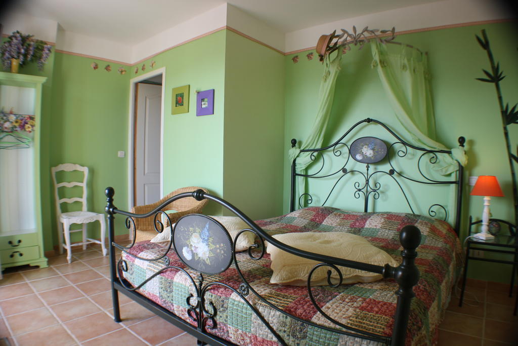 Mas de Courreges Hotel Saint-Hippolyte-du-Fort Kamer foto