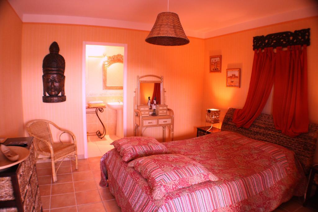 Mas de Courreges Hotel Saint-Hippolyte-du-Fort Kamer foto